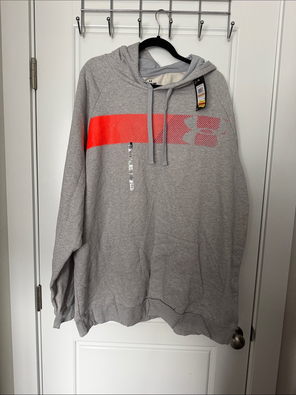 Under Armour Men’s Light Gray Pullover Hoodie with Orange Stripe